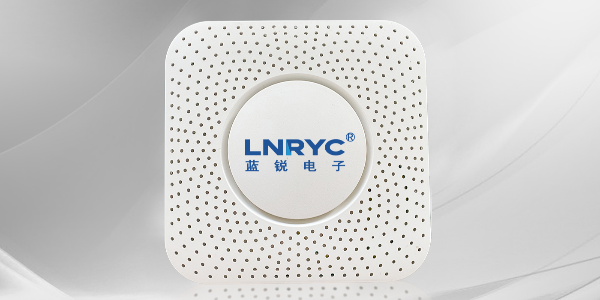 <i style='color:red'>空氣質量監控係統</i>在工廠的作用